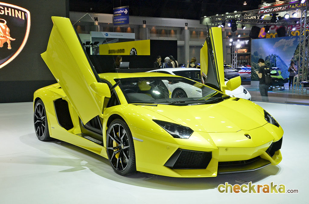 Lamborghini Aventador LP700-4 ลัมโบร์กินี อเวนทาดอร์ ปี 2011