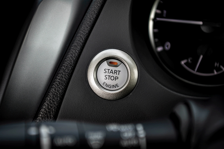 Nissan Navara King Cab CALIBRE V 7AT นิสสัน นาวาร่า ปี 2022