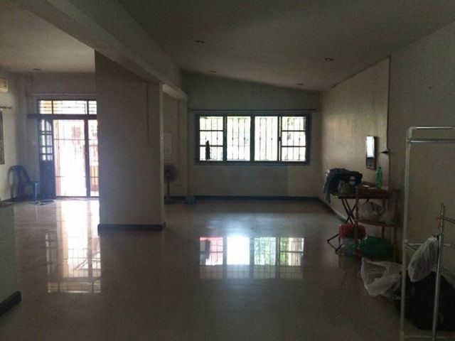 ขาย ให้เช่า ทาวน์เฮ้าส์ ๒ ชั้น โครงการเสริมทรัพย์๓