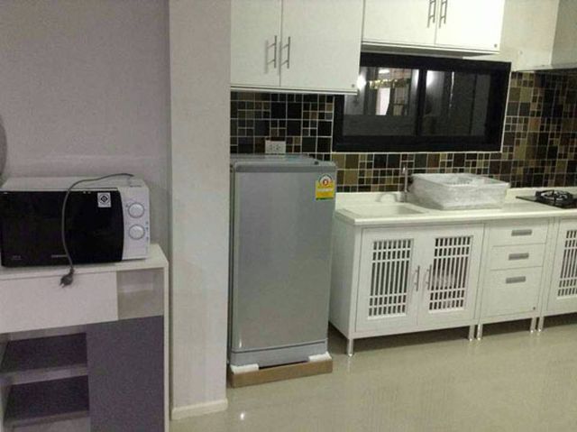 6A110654 ให้เช่าบ้านเดี่ยวสองชั้น 3 ห้องนอน 2 ห้องน้ำ พื้นที่ 39 ตรว.