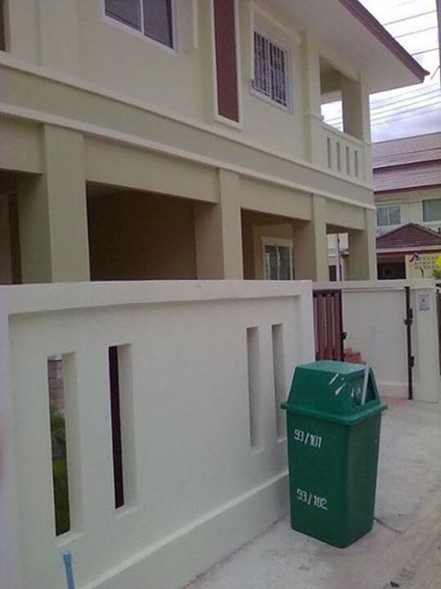 6A100517 ให้เช่าทาวน์เฮาส์ 2 ชั้น 3 ห้องนอน 3 ห้องน้ำ