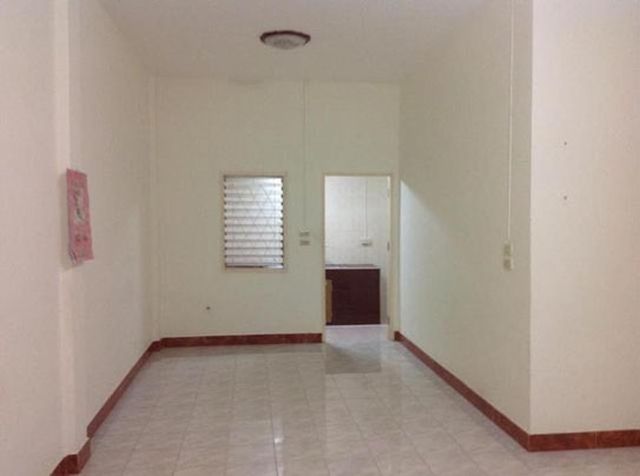 6A90405 ให้เช่าบ้านแฝดชั้นเดียว 3 ห้องนอน 2 ห้องน้ำ