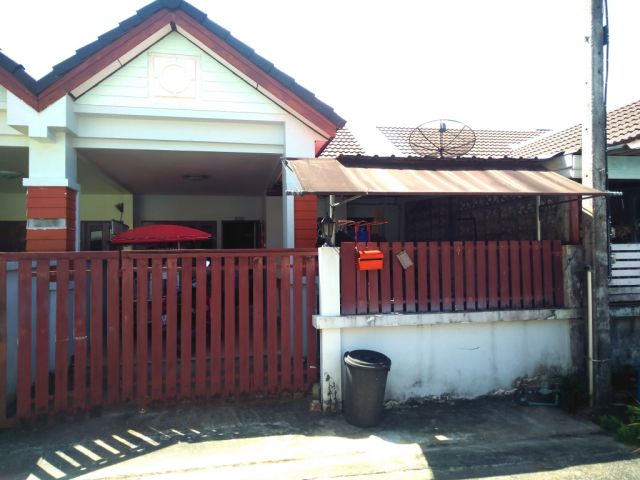 ขายบ้านทาวน์เฮ้าส์ด่วน ทำเลดี