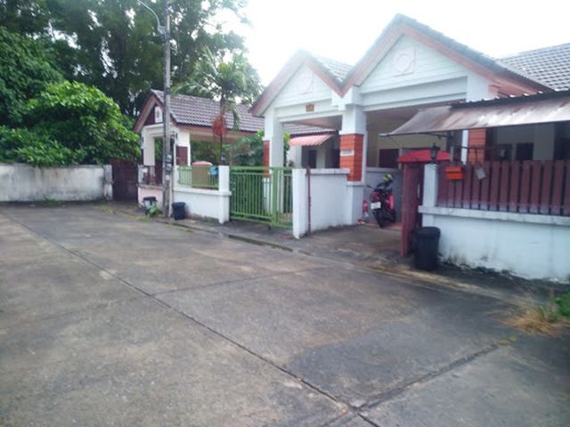 ขายบ้านทาวน์เฮ้าส์ด่วน ทำเลดี