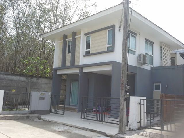 6A110711 ให้เช่าบ้านเดี่ยวอารมณ์บ้านแฝดสองชั้น 3 ห้องนอน 2 ห้องน้ำ