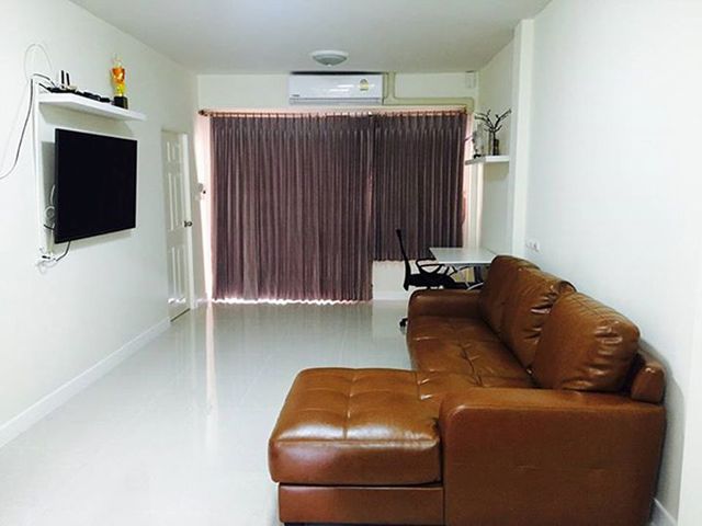 6A90421 ให้เช่าบ้านแฝดชั้นเดียว 2 ห้องนอน 2 ห้องน้ำ พื้นที่ 38.25 ตรว.