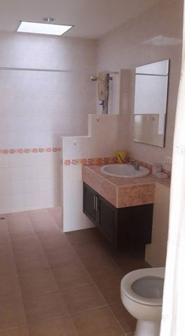 6A100544 ให้เช่าบ้านแฝดชั้นเดียว 2 ห้องนอน 2 ห้องน้ำ พื้นที่ 38 ตรว.