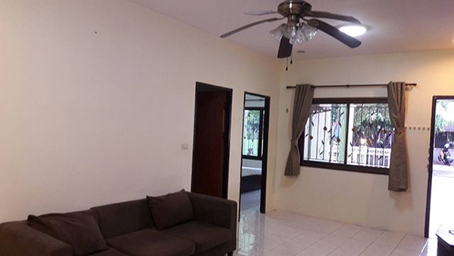 6C80110 ขายทาวน์เฮ้าส์ชั้นเดียว 2 ห้องนอน 1 ห้องน้ำ พื้นที่ใช้สอย 28 ตร.ว