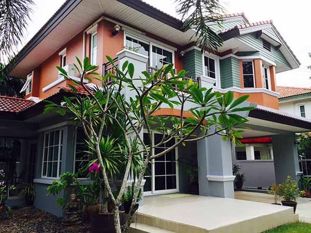 6C90201 ขายบ้านเดียว 2 ชั้น 3 ห้องนอน 3 ห้องน้ำ พื้นที่ 85.7 ตร.ว.