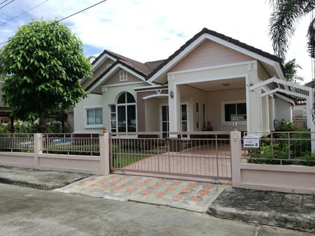 6A40181 ให้เช่าบ้านเดี่ยวชั้นเดียว 3 ห้องนอน 2 ห้องน้ำ พื้นที่ 113 ตรว.