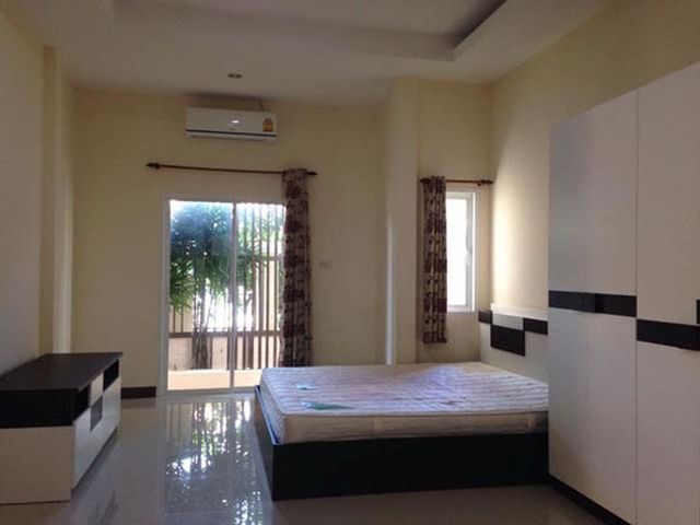 6A40170 ให้เช่าบ้านเดี่ยวชั้นเดียว 3 ห้องนอน 2 ห้องน้ำ พื้นที่ 60 ตรว.