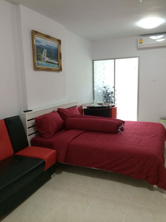 6A100549 ให้เช่าคอนโด Supalai Park condo  1 ห้องนอน 1 ห้องน้ำ