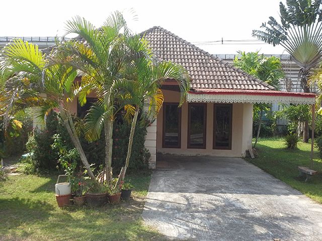 6A50136 ให้เช่าบ้านเดี่ยวชั้นเดียว 2 ห้องนอน 1 ห้องน้ำ พื้นที่  30    ตรว.