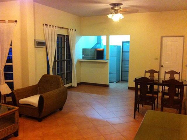 6A90423 ให้เช่าบ้านเดี่ยวชั้นเดียว 2 ห้องนอน 2 ห้องน้ำ พื้นที่ 40 ตรว.