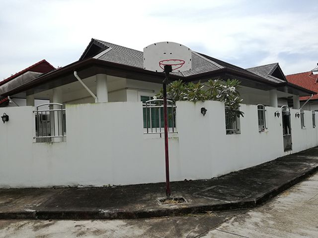 6A90436 ให้เช่าบ้านเดี่ยวชั้นเดียว 3 ห้องนอน 3 ห้องน้ำ พื้นที่ 125 ตรว.