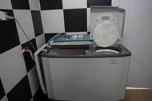 6A120250 ให้เช่าบ้านแฝด 2 ชั้น 3 ห้องนอน 2 ห้องน้ำ พื้นที่ 30 ตรว.