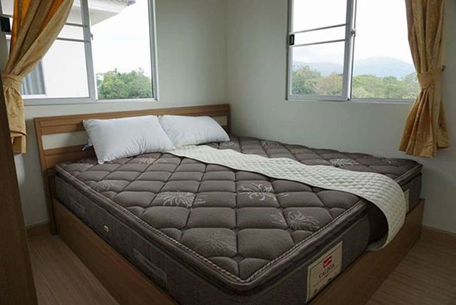 6A120250 ให้เช่าบ้านแฝด 2 ชั้น 3 ห้องนอน 2 ห้องน้ำ พื้นที่ 30 ตรว.