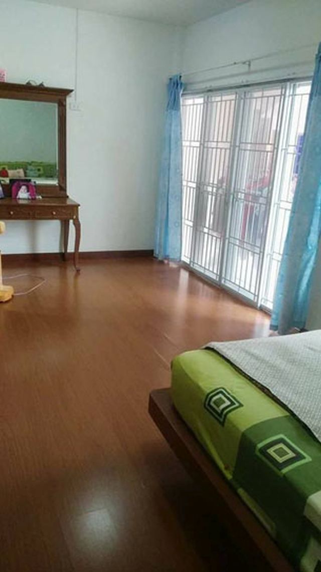 6C110259 ทาวน์เฮาส์ 2 ชั้น 3 ห้องนอน 2 ห้องน้ำ ราคา 2.8 ล้านบาท