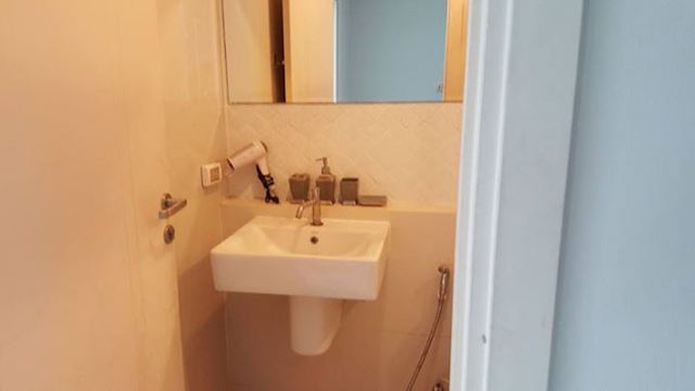 6C110264 ขายคอนโด The Base Downtown 1 ห้องนอน 1 ห้องน้ำ 3.2 ล้านบาท