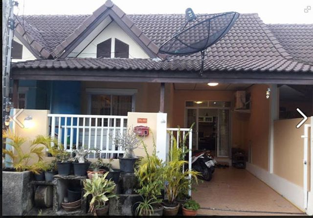 6A100563 ให้เช่าทาวน์เฮาส์ชั้นเดียว 2 ห้องนอน 1 ห้องน้ำ