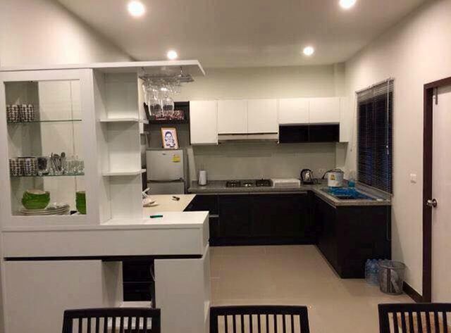 6A110754 ให้เช่าบ้านแฝด 2 ชั้น  3 ห้องนอน 3 ห้องน้ำ พื้นที่  77.5  ตรว.