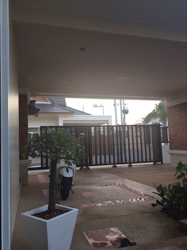 6A120252 ให้เช่าบ้านแฝดชั้นเดียว 3 ห้องนอน 3 ห้องน้ำ พื้นที่ 88.4 ตรว.