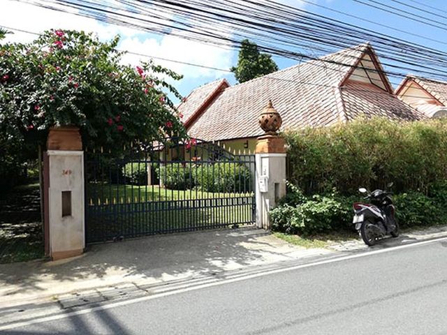 6A40186 ให้เช่าบ้านเดี่ยว 3 ห้องนอน 4 ห้องน้ำ ราคา 80,000 บาทต่อเดือน