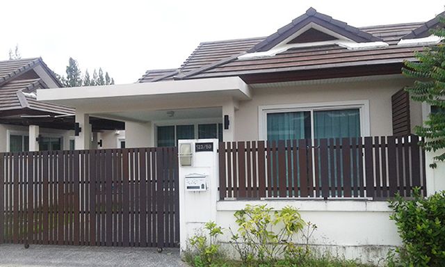 6A120256 ให้เช่าบ้านแฝดชั้นเดียว  2 ห้องนอน 2 ห้องน้ำ พื้นที่  47  ตรว.