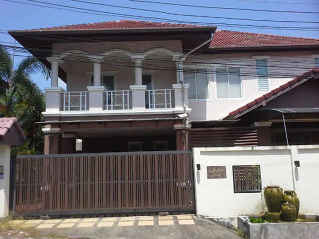 6C100148 ขายบ้านเดี่ยวสองชั้นเดียว 3 ห้องนอน 5 ห้องน้ำ พื้นที่ 74 ตรว.