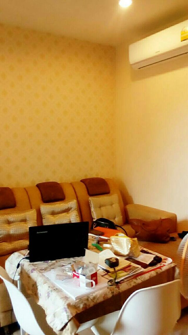 6A100590 ให้เช่าคอนโด The base up town 1 ห้องนอน 1 ห้องน้ำ พื้นที่ 34 ตรม.