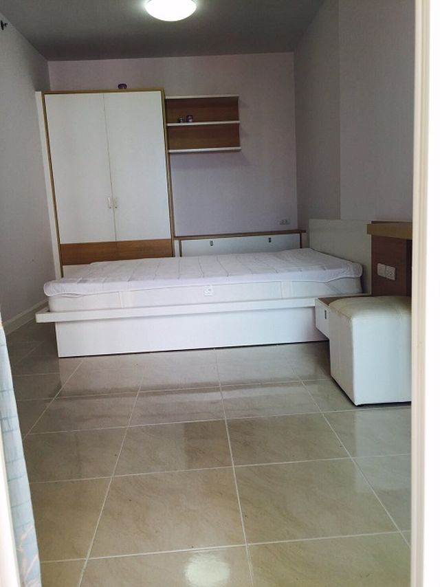 6A100586 ให้เช่าคอนโดมิเนียม ชั้น 10 เนื้อที่ 43.7 ตรม. ใกล้หลาดปล่อยของ