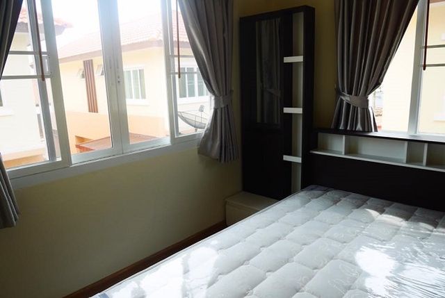 6A120265 ให้เช่าบ้านแฝด 2 ชั้น พื้นที่ 42 ตรว. ใกล้โลตัสถลาง