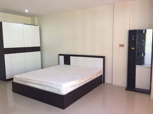 6C60034 ขายทาวน์โฮมส์ 3 ชั้น 3 ห้องนอน 4 ห้องน้ำ ราคา 5.0 ล้านบาท