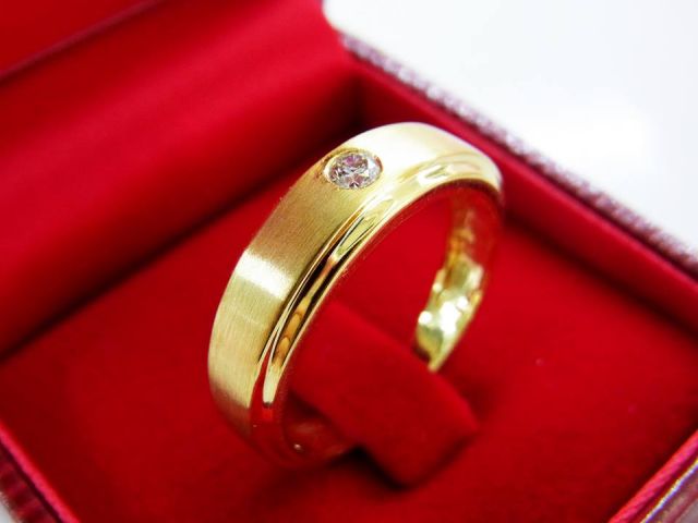 แหวนเพชรแท้