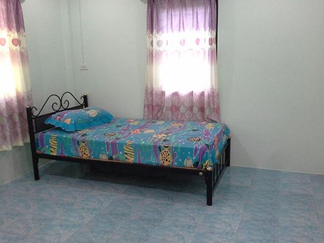 6A80274 ให้เช่าบ้านเดี่ยวชั้นเดียว 2 ห้องนอน 1 ห้องน้ำ ราคา 13,000 บาทต่อเดือน