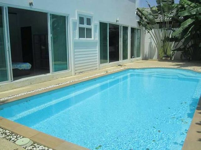 6A80275 ให้เช่าบ้านแฝดชั้นเดียว 2 ห้องนอน 1 ห้องน้ำ ราคา 25,000 บาทต่อเดือน