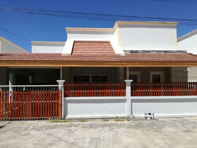 6C90213 ขายบ้านเดี่ยวชั้นเดียว 3 ห้องนอน 3 ห้องน้ำ พื้นที่ 52 ตรว.