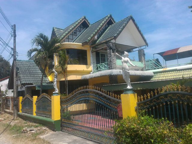 6A110794 ให้เช่าบ้านเดี่ยวสองชั้น 4 ห้องนอน 4 ห้องน้ำ พื้นที่ 75 ตรว.