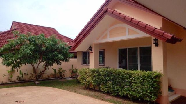 6A120266 ให้เช่าบ้านเดี่ยวชั้นเดียว 3 ห้องนอน 2 ห้องน้ำ พื้นที่ 91 ตรว.