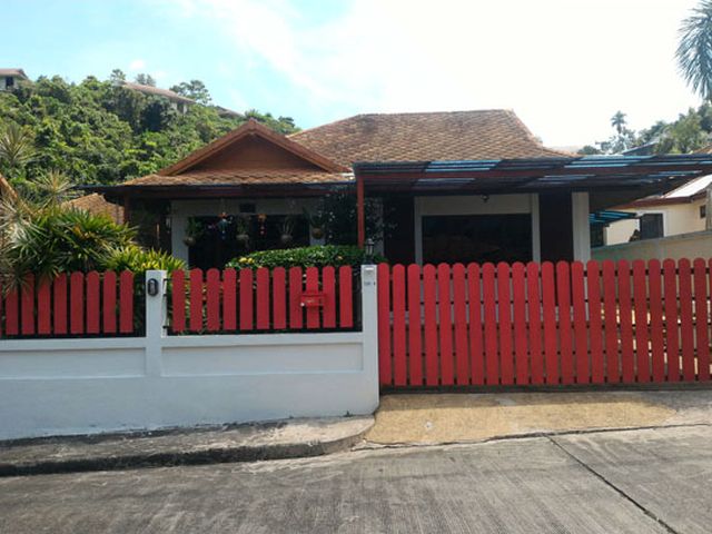 6A110802 ให้เช่าบ้านแฝดชั้นเดียว 3 ห้องนอน 2 ห้องน้ำ พื้นที่ 70 ตรว.