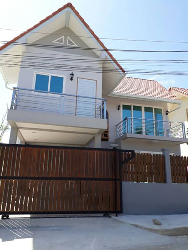 6C110281 ขายขาดบ้านเดี่ยวสองชั้น 4 ห้องนอน 3 ห้องน้ำ พื้นที่ 53 ตรว.