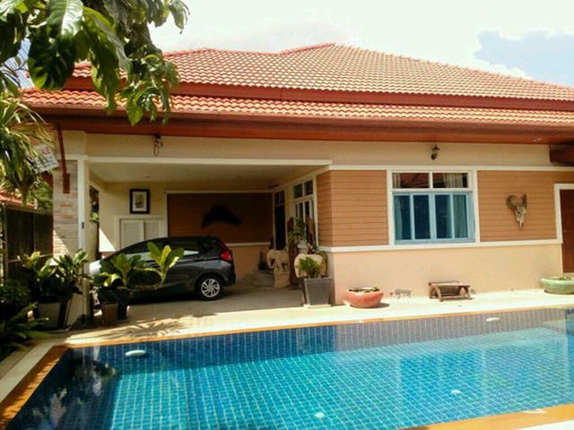 6A110810 ให้เช่าบ้านเดี่ยวชั้นเดียว 4 ห้องนอน 5 ห้องน้ำ พื้นที่ 120 ตรว.