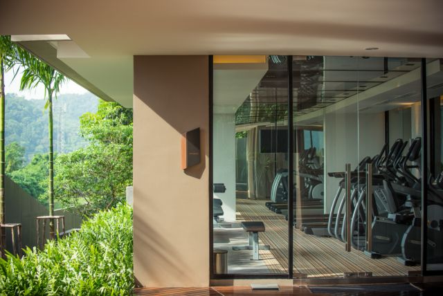 The Base Uptown เดอะเบสอัพทาวน์คอนโดให้เช่า พร้อมเฟอร์และแม่บ้านทำความสะอาด