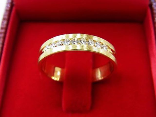 แหวนเพชรแท้ ห้างเพชรกาญจน์