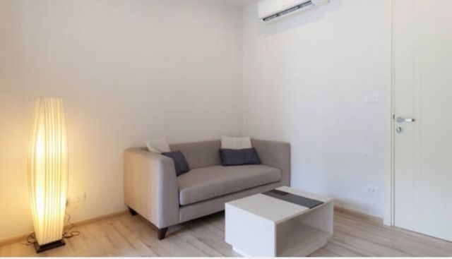 6C100153 ขายคอนโด The base uptown condo 1 ห้องนอน 1 ห้องน้ำ