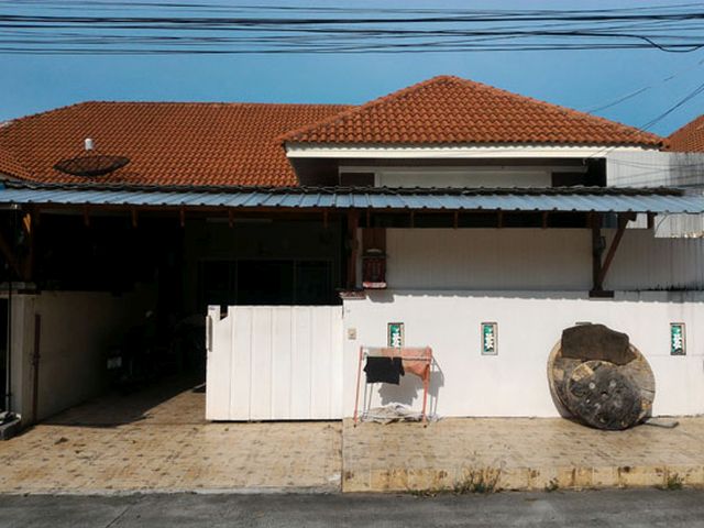 6A110853 ให้เช่าบ้านเดี่ยวชั้นเดียว 2 ห้องนอน 2 ห้องน้ำ พื้นที่ 27 ตรว.