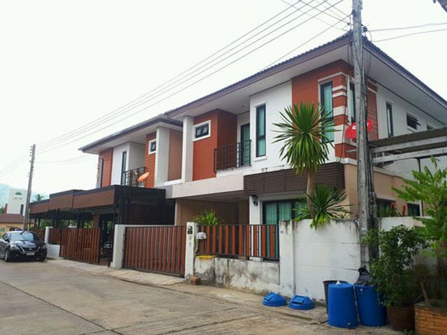 6A110866 ให้เช่าบ้านเดี่ยวสองชั้น 3 ห้องนอน 3 ห้องน้ำ พื้นที่ 44 ตรว.