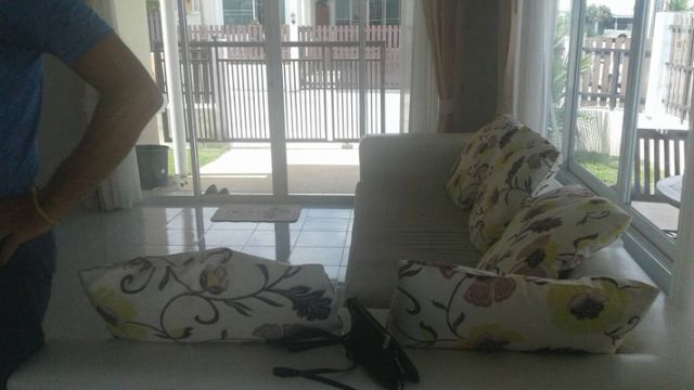 6A120277 ให้เช่าบ้านแฝดชั้นเดียว 2 ห้องนอน 2 ห้องน้ำ พื้นที่ 70 ตรว.