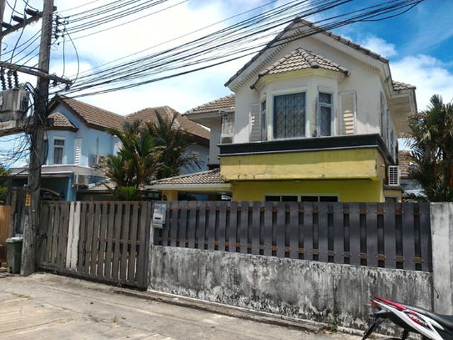 6C100155 ขายบ้านเดี่ยวสองชั้น 3 ห้องนอน 3 ห้องน้ำ พื้นที่ 52 ตรว.