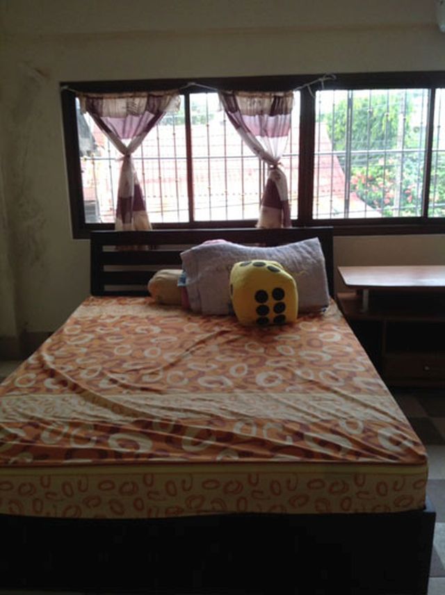 6A100638 ให้เช่าทาวน์เฮาส์ 2 ชั้น 2 ห้องนอน 2 ห้องน้ำ ราคาเช่าเดือนละ 12,000 บาท